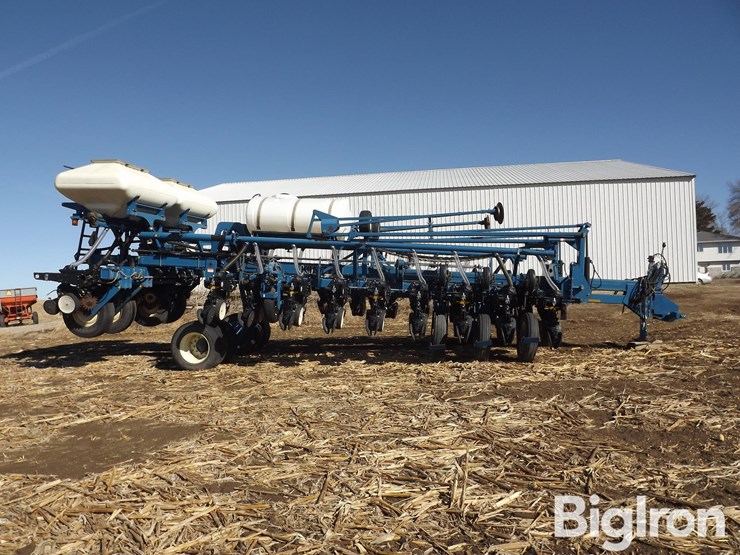 kinze-3800-image-4