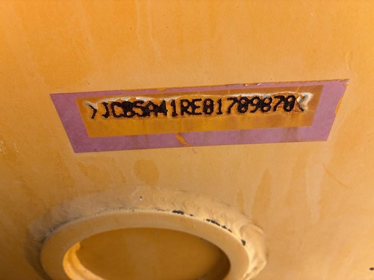 2015-jcb-525-image-23