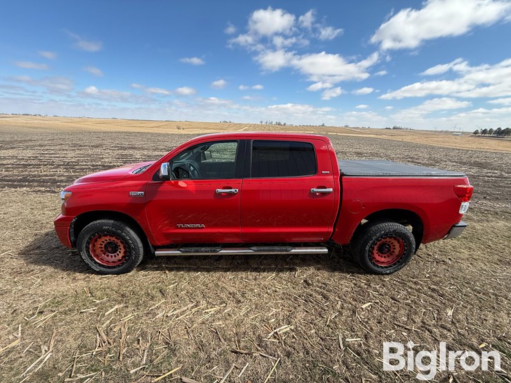 2010-toyota-tundra-image-8