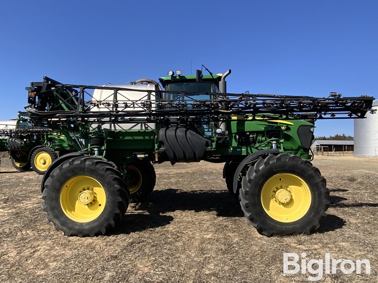 2013-john-deere-4830-image-4