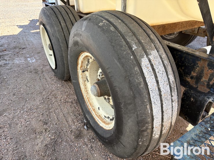 1025-gallon-t/a-nurse-tank-trailer-image-20