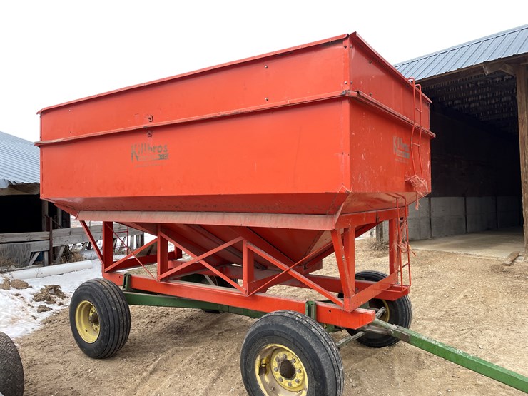 john-deere-1075-image-3