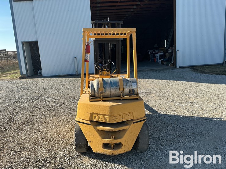 datsun-forklift-image-6