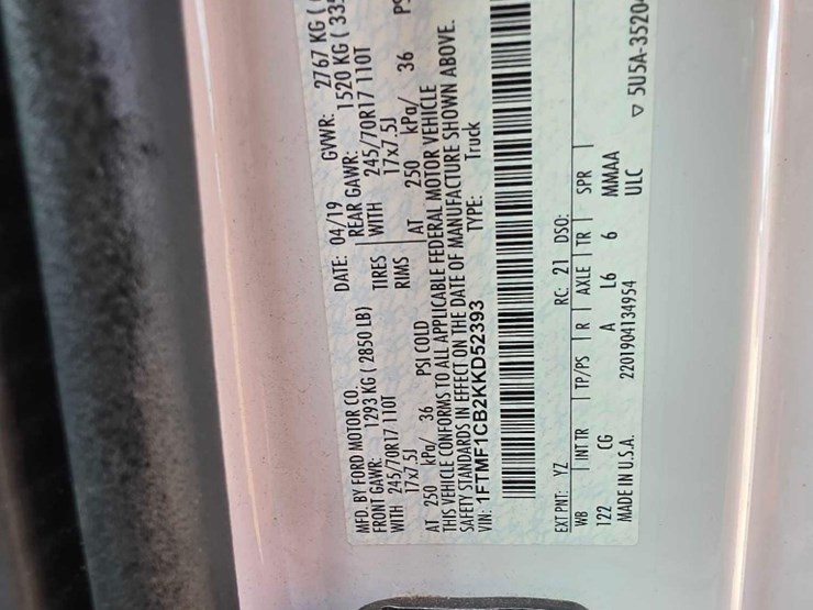 2019-ford-f150-image-15