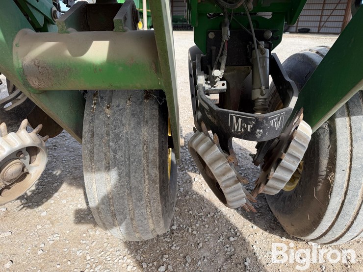 john-deere-1770-image-17