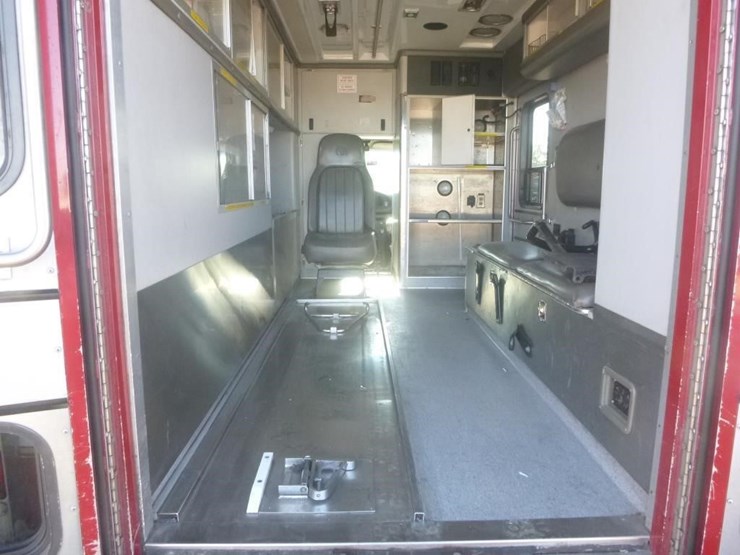 2003-ford-f450-image-7