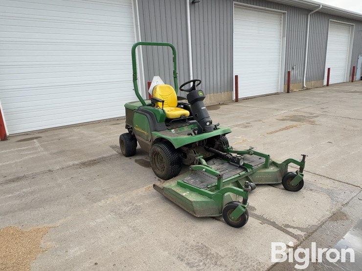 john-deere-1445-image-3
