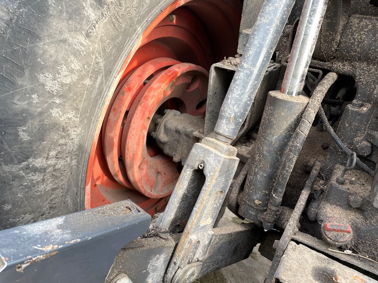 kubota-m135gx-image-28