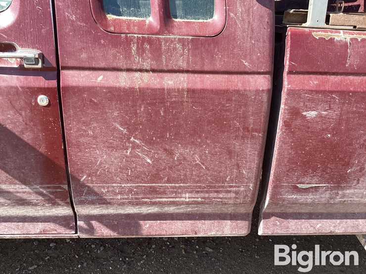 1988-ford-f250-xlt-lariat-image-16