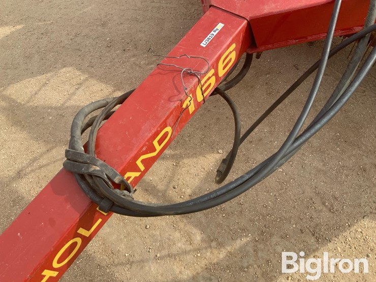 new-holland-166-image-11