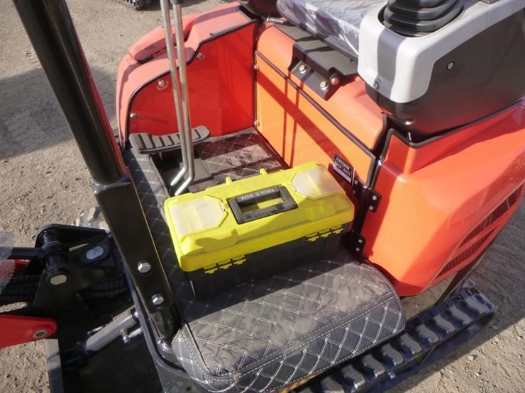 2026-tpm-18hs-hydraulic-excavator-image-21