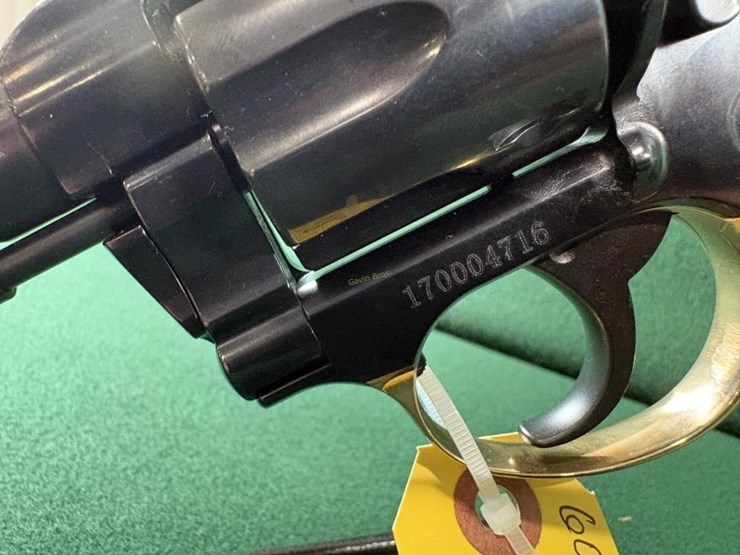 henry-mdl.h017bdm-357mag/38spl-revolver-image-9