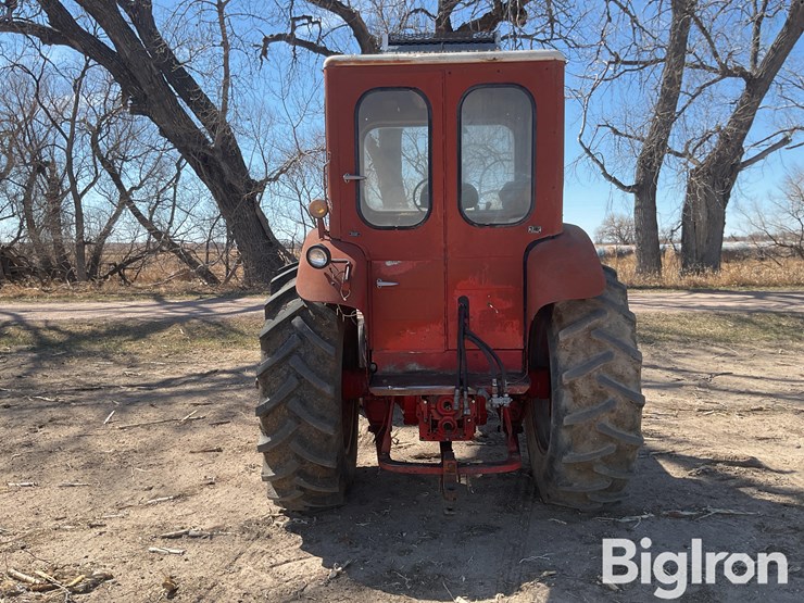 1966-international-806-image-6