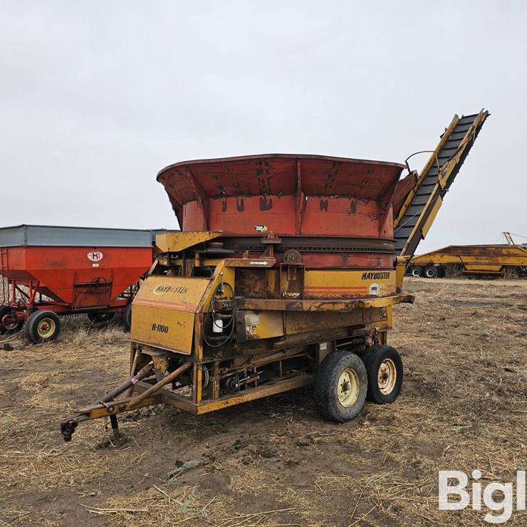 HAYBUSTER H1100