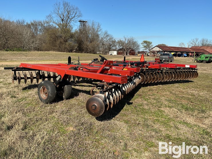 2014-case-ih-340-image-7