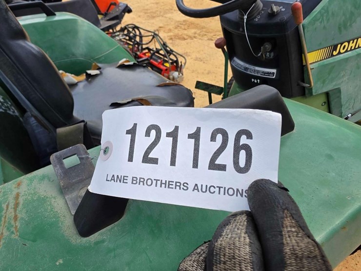 john-deere-870-image-10