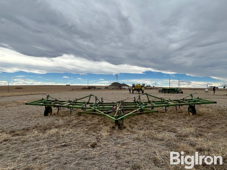 john-deere-610-image-2