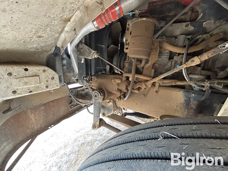 2003-international-9200i-image-16