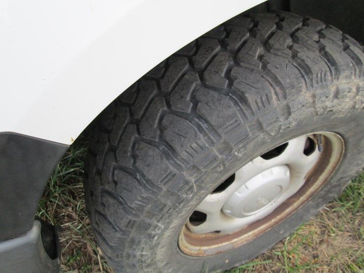 2010-ford-f150-image-19