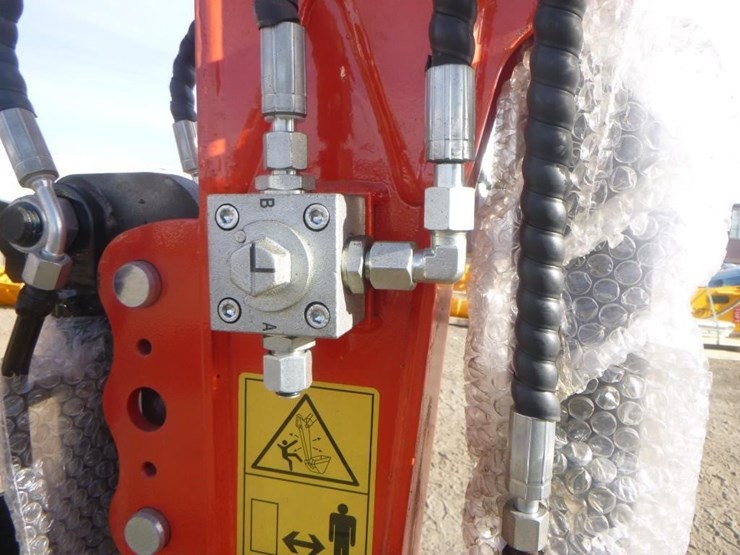 2026-tpm-18hs-hydraulic-excavator-image-13