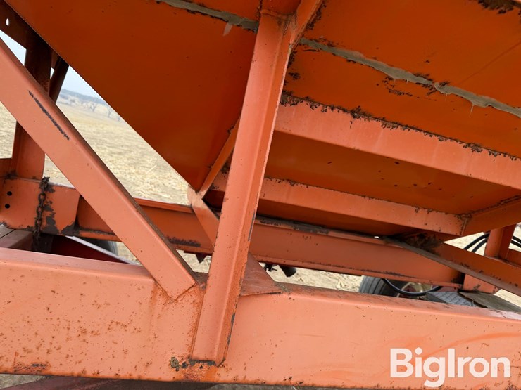 bradford-225-image-15