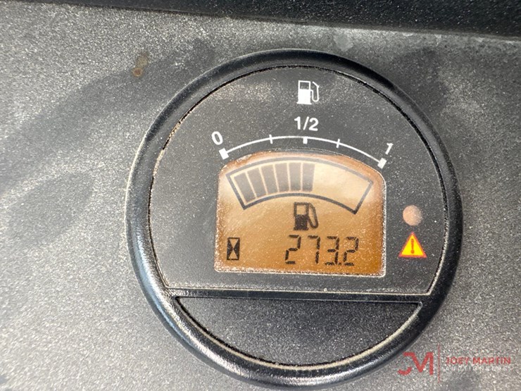 peterbiltpb337-service-truck-image-52