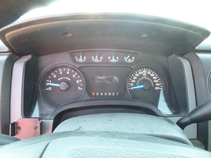 2013-ford-f150-image-13