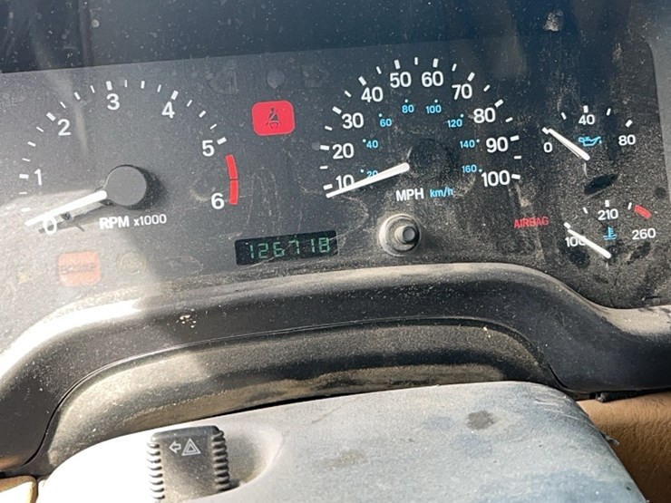 1997-jeep-wrangler-image-10