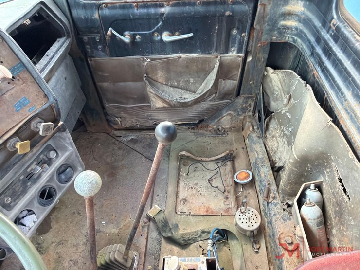 mack-rs686lst-image-20