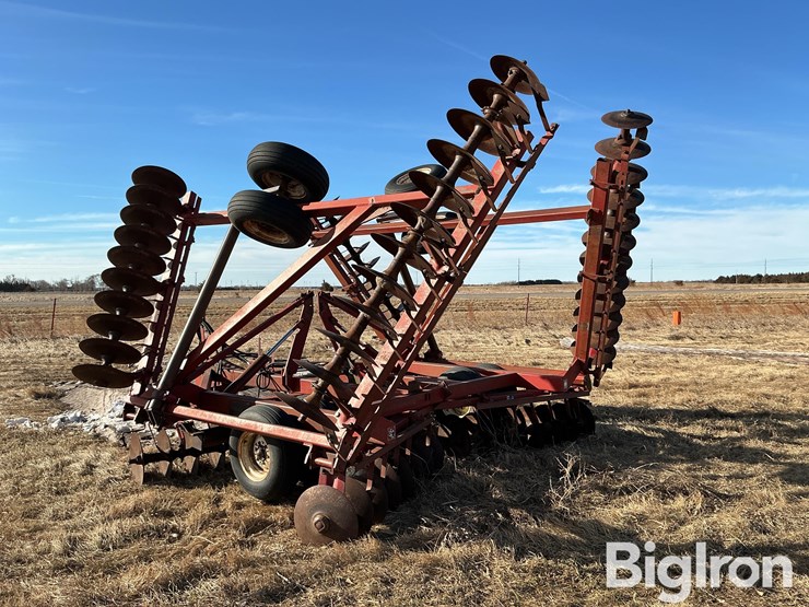 international-490-image-7