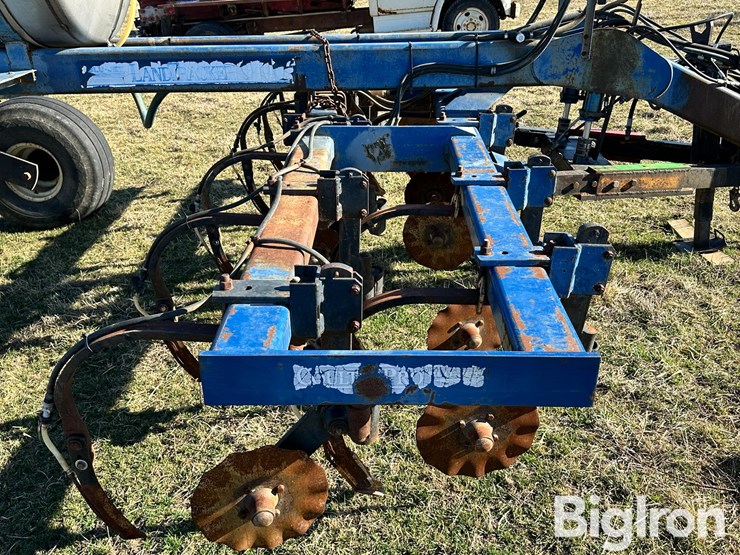 blu-jet-landtracker-9400-image-17