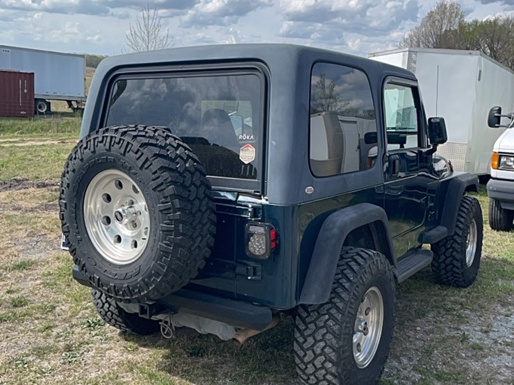 1997-jeep-wrangler-image-6