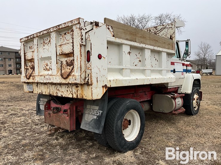 1993-ford-ln8000-image-5