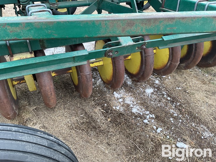 edwards-hd812-image-18