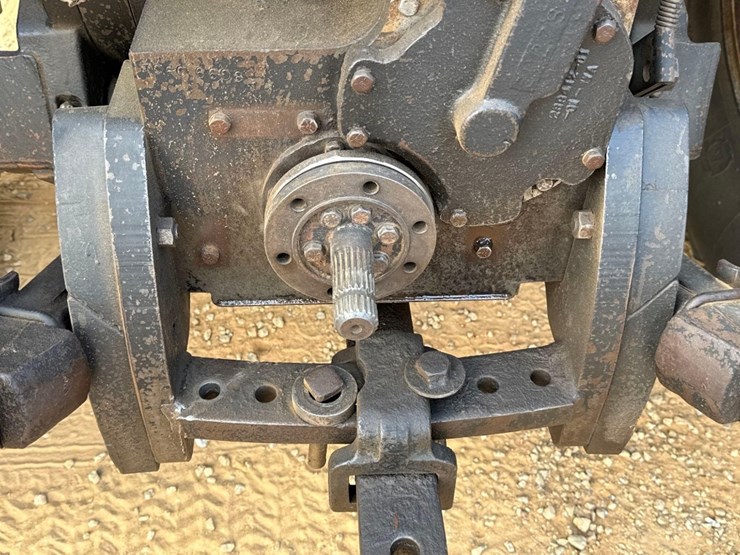 allis-chalmers-7060-image-10