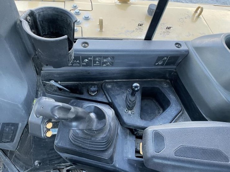 caterpillar-d6-lgp-image-31