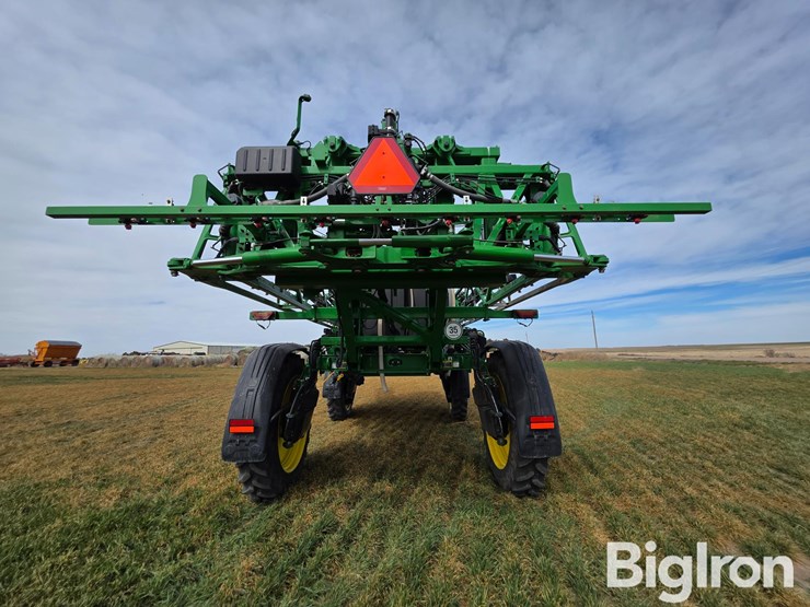 2022-john-deere-410r-image-6