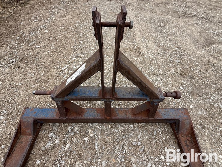 3--pt-mounted-bale-fork-image-12