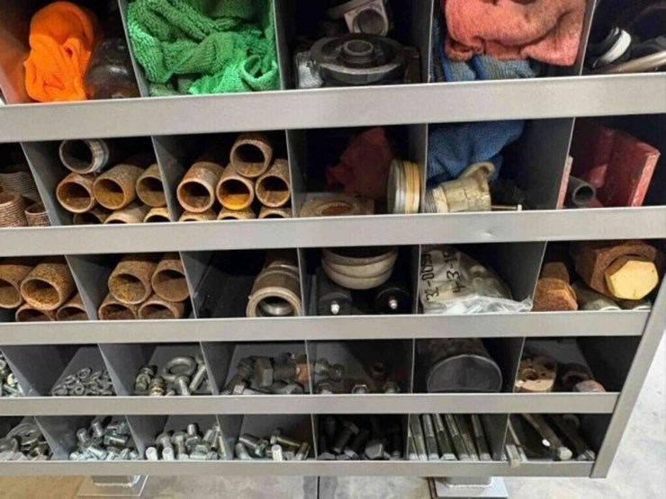 heavy-duty---custome-built-shop-bench-image-9