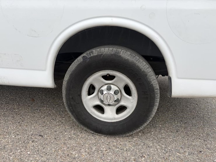 2007-chevrolet-express-1500-image-5