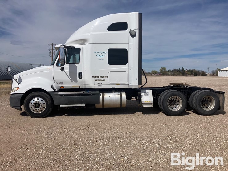 2015-international-prostar-image-8