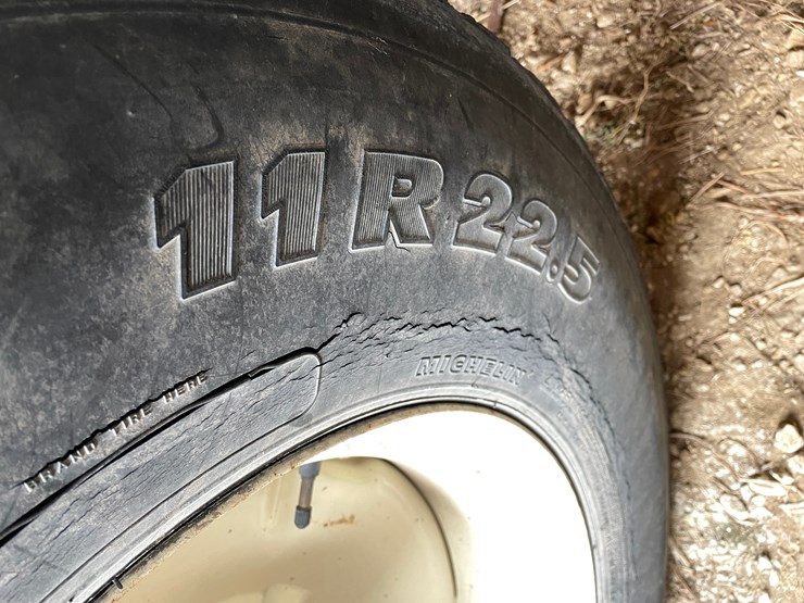 #2358-•-westendorf-gravity-box-image-11