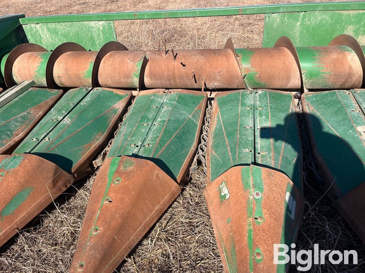 john-deere-653-image-17