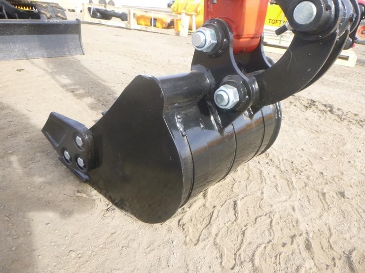 2025-tpm-20khydraulic-excavator-image-10