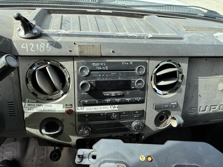 2012-ford-f550-image-12