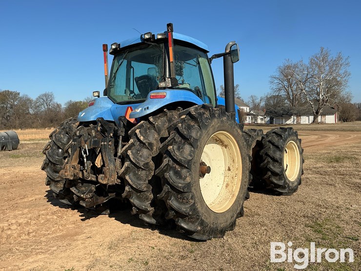 new-holland-t8040-image-5