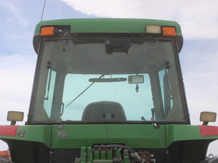john-deere-7610-image-43