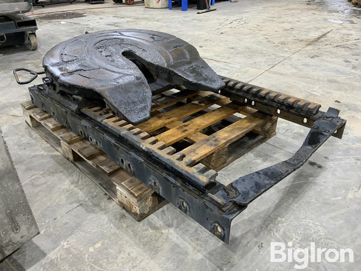 massey-ferguson-730-image-14