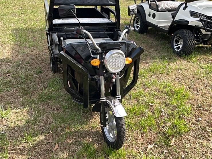 brand-new-3-wheel-electric-scooter-image-1