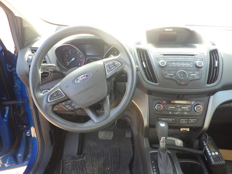 2017-ford-escape-image-9